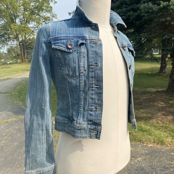 DKNY Jean Jacket Vintage 2000's size Size SMALL excellent condition - Picture 6 of 9